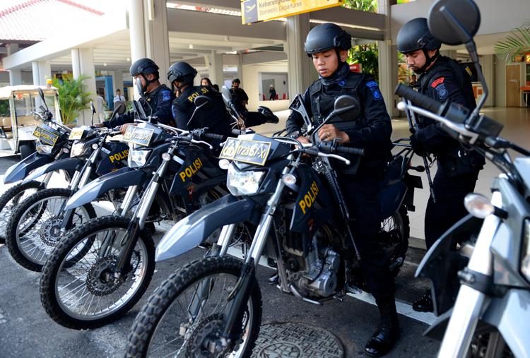 Le forze di polizia speciale indonesiane (AFP PHOTO) - (AFP PHOTO)