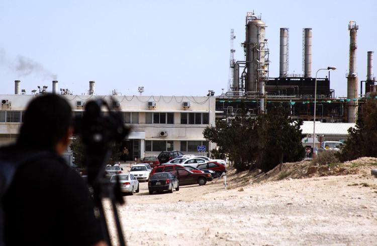 Libia: Noc, persi ricavi petroliferi per 68 mld dollari a causa della guerra