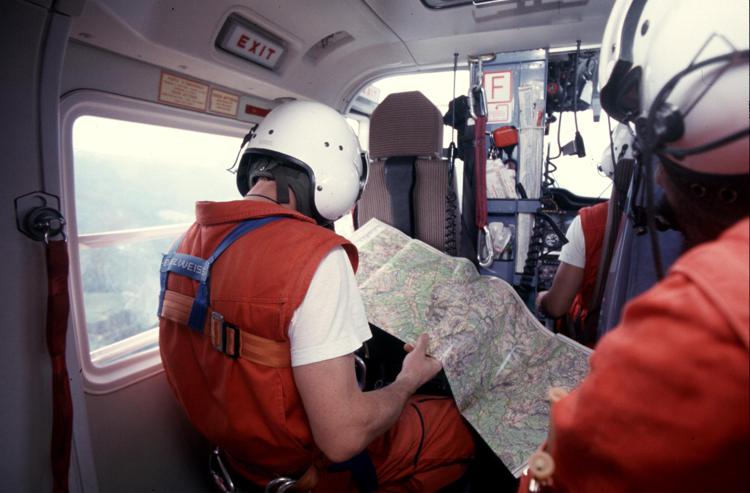 Pronto soccorso in elicottero (Immagine d'archivio, FOTOGRAMMA) - (FOTOGRAMMA)