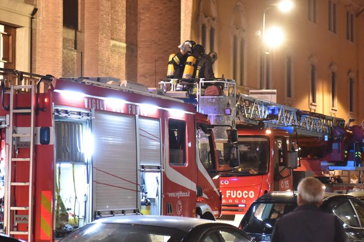 Incendio nel Collegio Bassini a Milano - FOTOGRAMMA