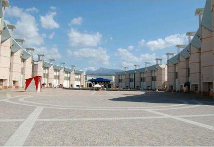 Carnevale: porte aperte per laboratori e hangar carri 'Cittadella' di Viareggio