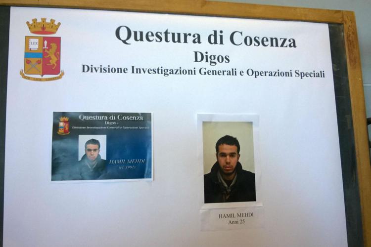 Terrorismo, marocchino arrestato a Cosenza: 