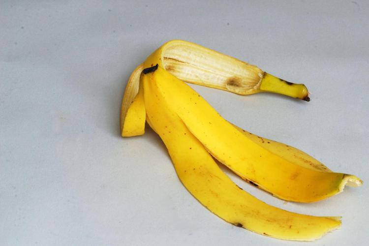 Una buccia di banana (Fotogramma)