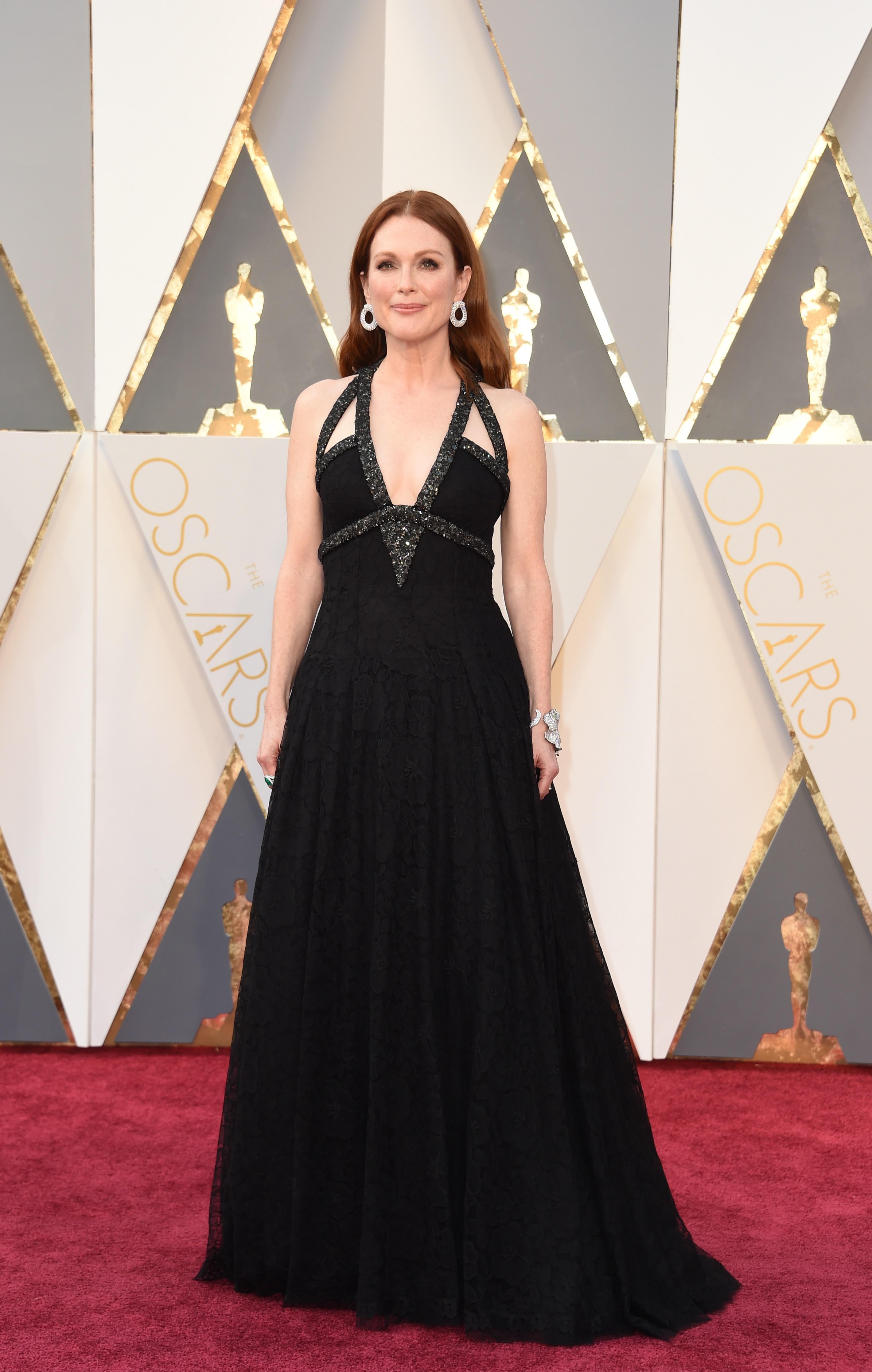 Julianne Moore in Chanel Haute Couture (Afp)