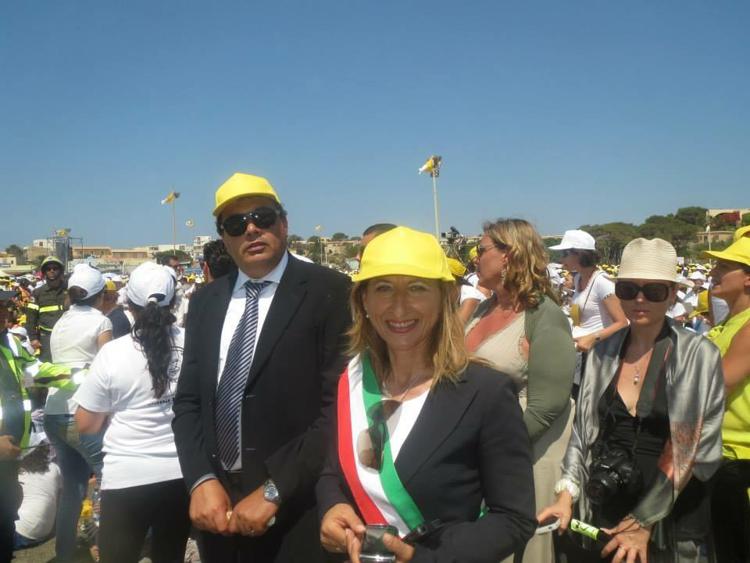 Nicolini durante la visita del Papa a Lampedusa
