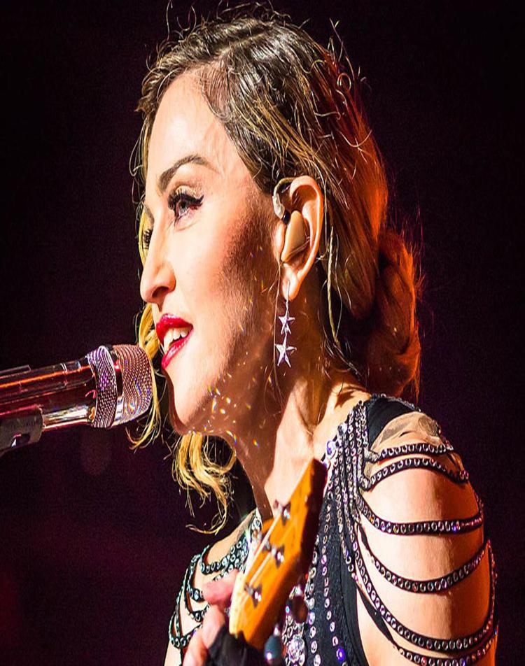 Madonna (Foto di Lauren Holley, da Wikipedia)
