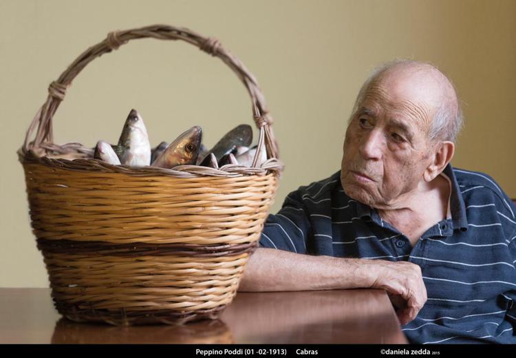 Mostre: 'Senes', 11 foto 'centenarie' per celebrare la longevità dei sardi