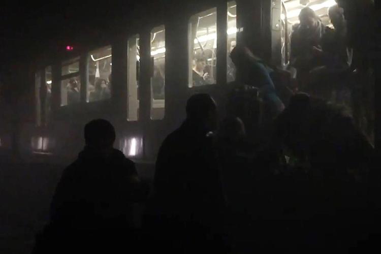 L'attacco alla stazione della metropolitana Maalbeek (Afp) - AFP