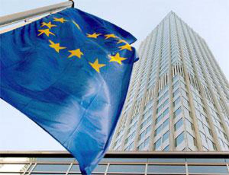  - La riunione della Bce del 10 marzo  decide nuove misure per cercare di rilanciare il tasso l'inflazione. 