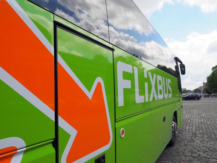 Mobilità: FlixBus, italiani sempre più green +50% ha viaggiato a impatto '0'