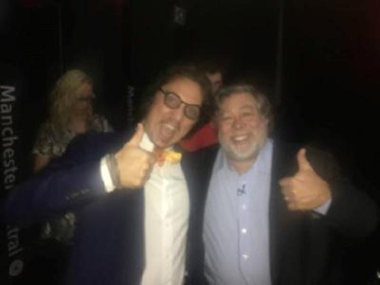 Marco Camisani Calzolari (a sinistra) assieme a Steve Wozniak, cofondatore di Apple al Business Rock 2016 