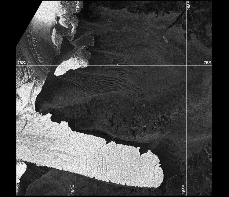 Il distacco dei ghiacci in Antartide visto dal satellite (Foto CNR)
