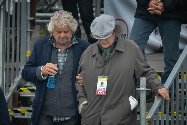 Beppe Grillo con Gianroberto Casaleggio (Fotogramma) - FOTOGRAMMA