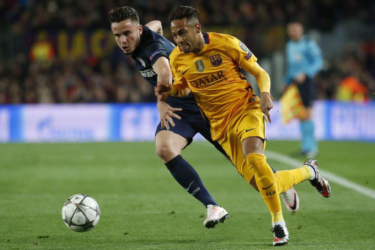Il brasiliano Neymar in azione con la maglia del Barcellona (foto AFP) - AFP