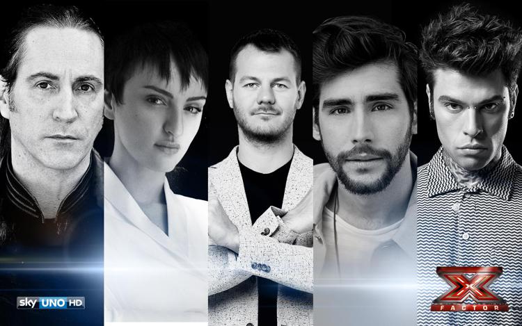 da sinistra Manuel Agnelli, Arisa, Alessandro Cattelan, Alvaro Soler, Fedez, giudici di X Factor 2016 