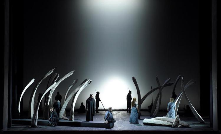 Un momento della produzione di 'Tristan und Isolde' di Pierre Audi andata in scena a Parigi che aprirà a novembre la stagione dell'Opera di Roma