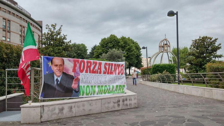 Berlusconi's heart surgery 'went well'