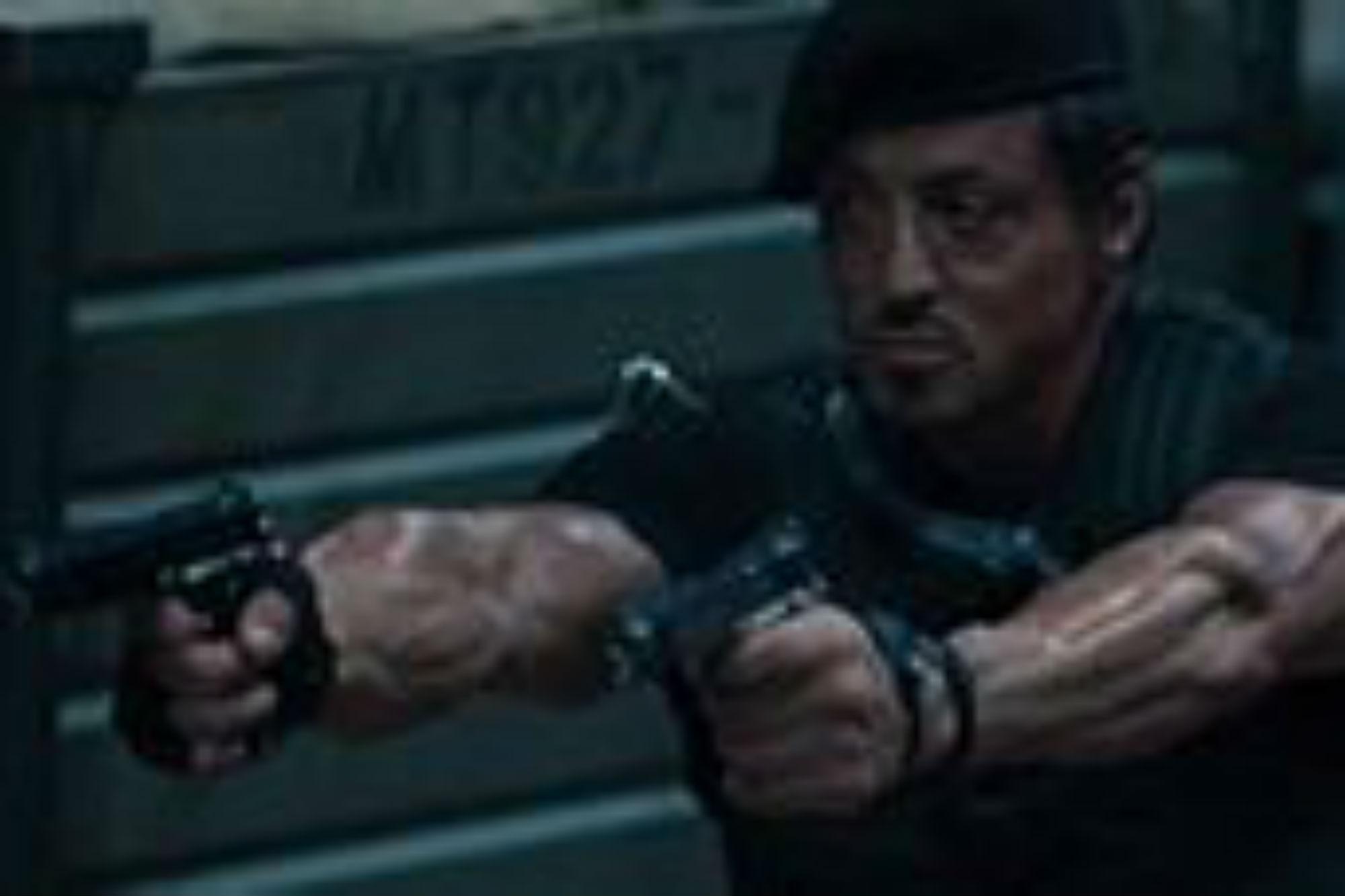 Sylvester Stallone nel film 'I mercenari'