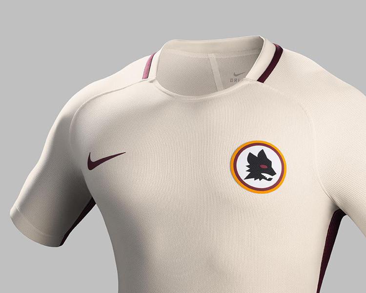 La nuova maglia Away della Nike dell'As Roma