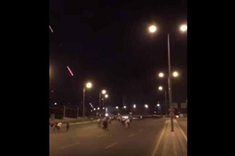 La notte del golpe in Turchia, elicotteri dell'esercito aprono il fuoco /Video