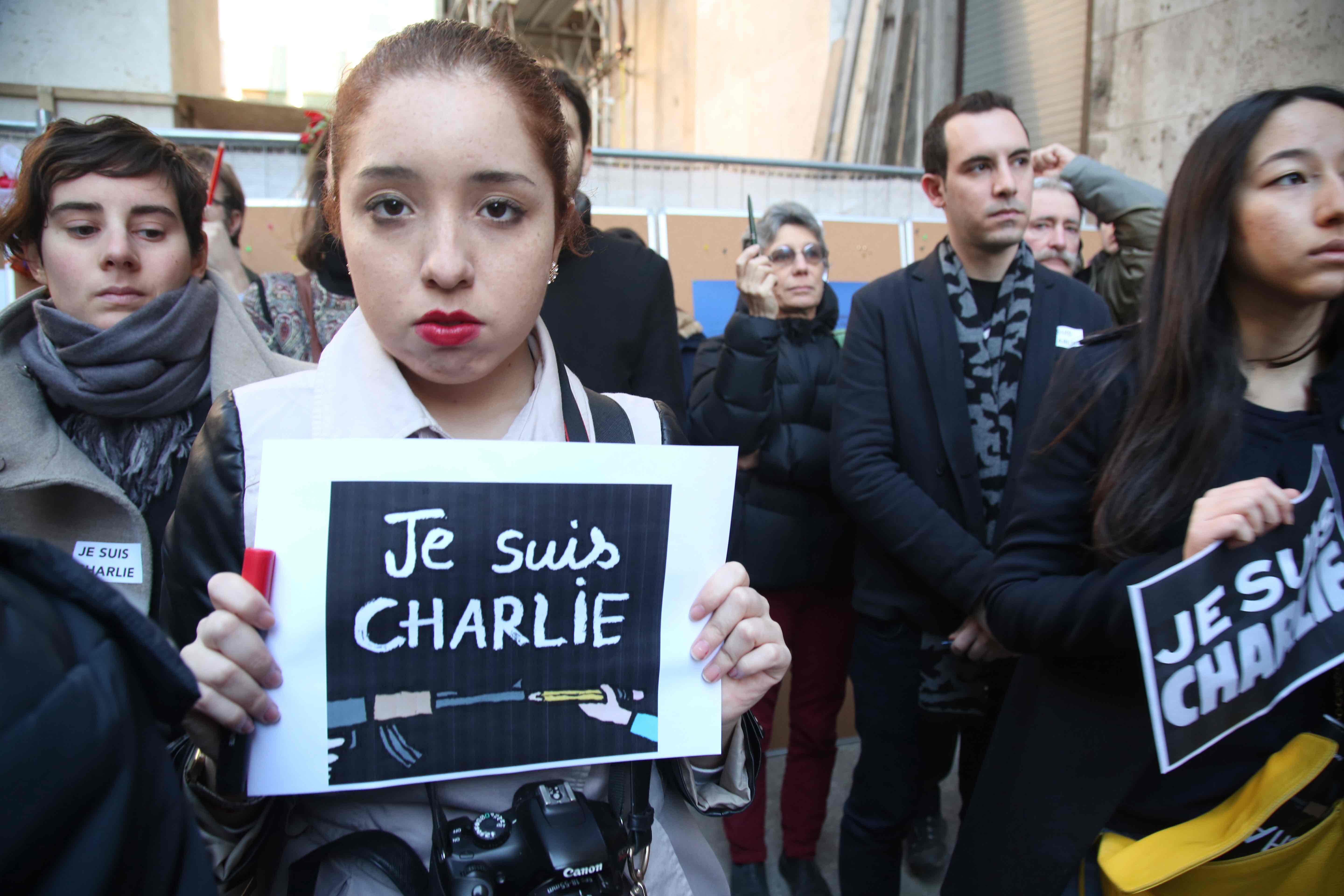 Manifestazione in omaggio alle vittime della strage al Charlie Hebdo