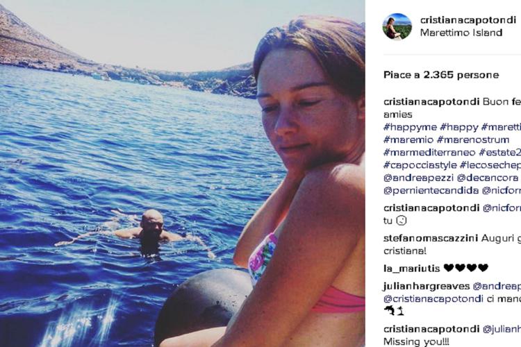 Cristiana Capotondi in vacanza a Marettimo con il compagno Andrea Pezzi (foto da Instagram)