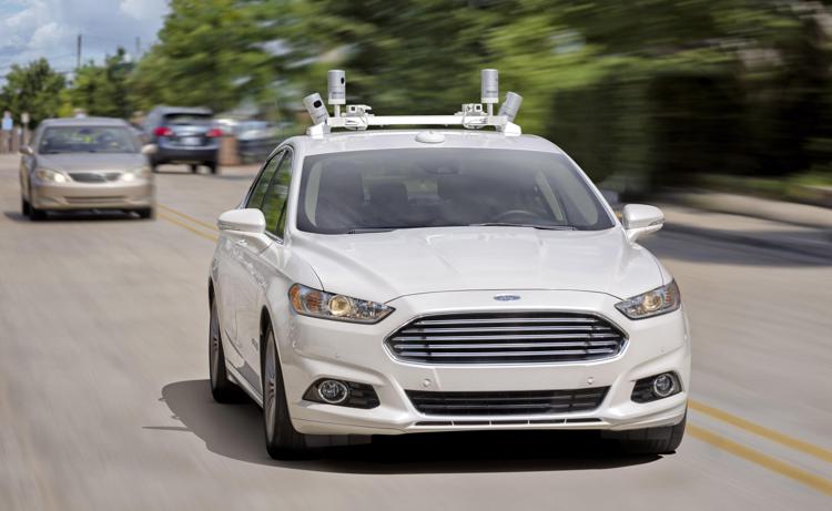 Entro 2021 Ford pronta a guida autonoma su ride-sharing