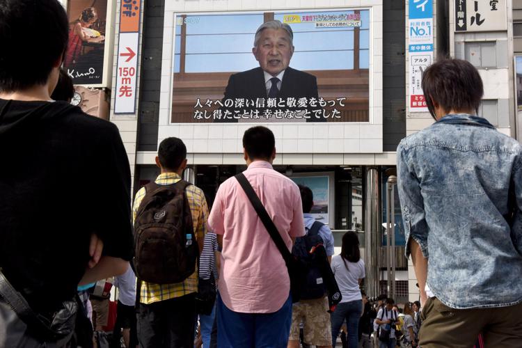 L'imperatore giapponese Akihito parla alla nazione in video (Afp) - AFP