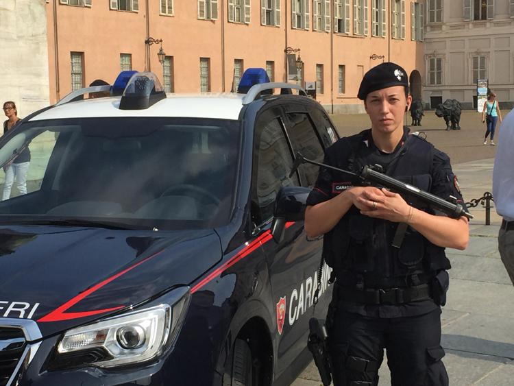 Terrorismo, a Torino unica donna in Italia in servizio nelle Api carabinieri
