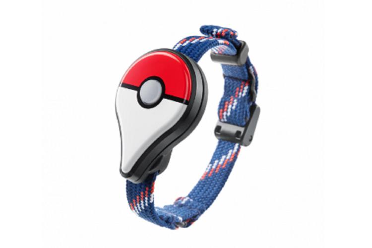 Il bracialetto Pokémon Go Plus di Nintendo (foto dal sito Nintendo)