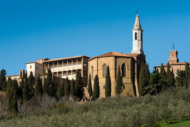 Pienza, cattedrale e loggia di Palazzo Piccolomini (foto di Fabrizio Ardito)