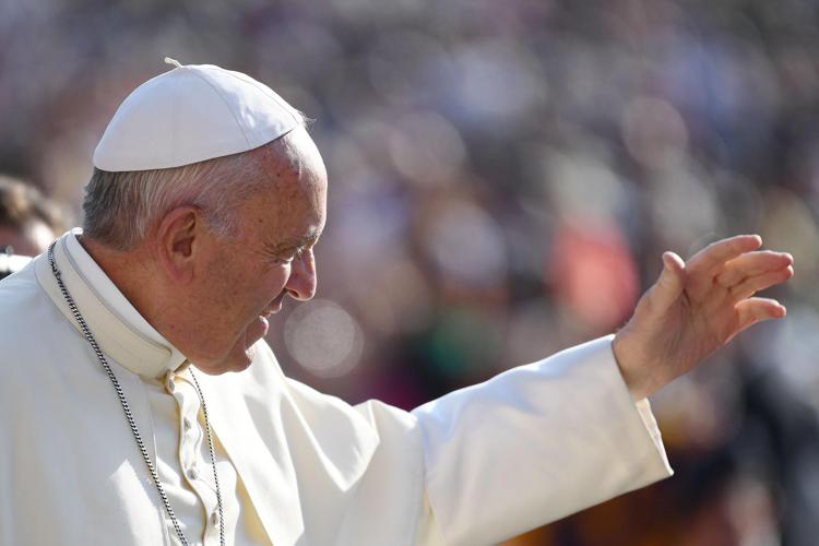 Papa: il Giubileo tempo propizio per anteporre i gesti alle parole