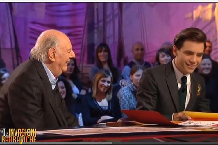 'Ah beh, sì beh, ah beh': il divertente duetto tra Dario Fo e Mika /Video