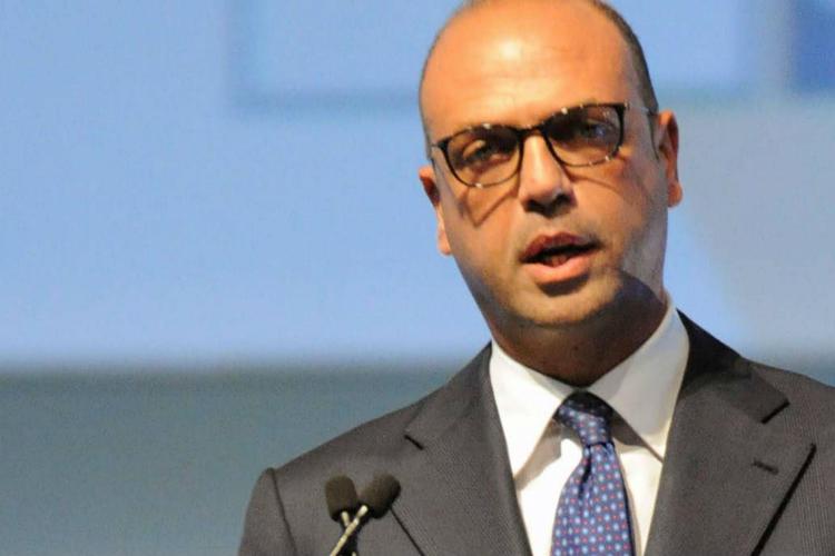 Italy's Alfano heads to Lebanon amid electoral law stand-off