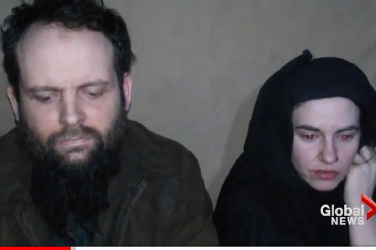 La coppia rapita dai talebani: la statunitense <b>Caitlan Coleman </b>e il marito canadese <b>Joshua Boyle</b>, 