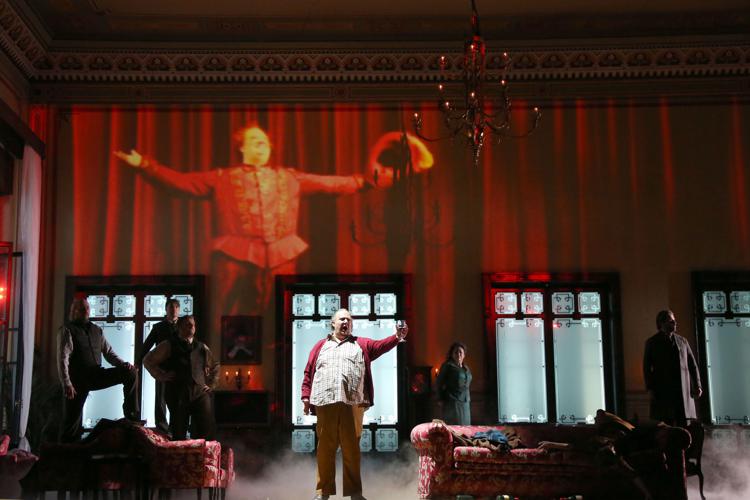 Al Teatro alla Scala va in scena il 'Falstaff' diretto da Zubin Mehta