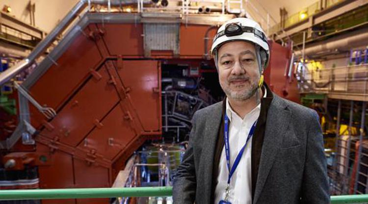 Il fisico Federico Antinori nei laboratori di LHC al Cern (Foto INFN)