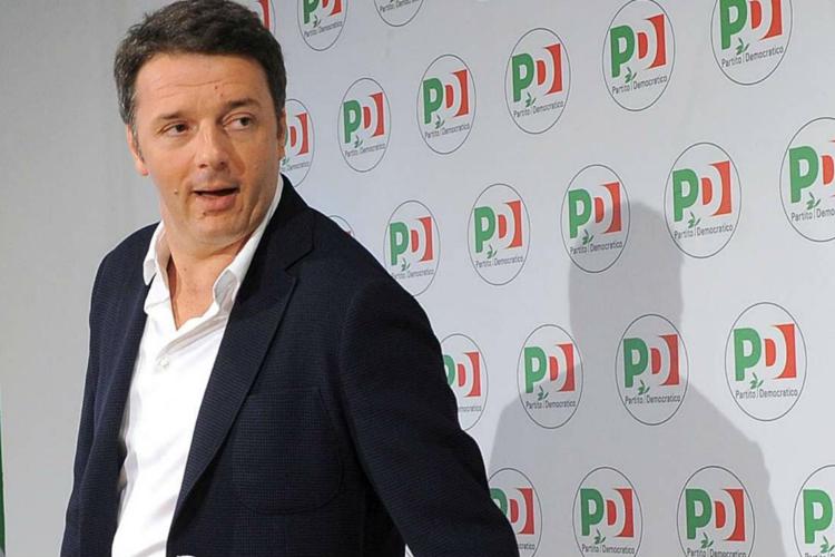 Renzi triumphs with over two-thirds of party votes