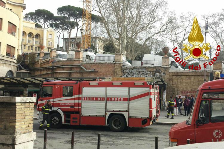 Roma, fuga di gas in strada: chiusa e poi riaperta stazione metro Flaminio