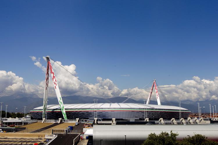 Juve-Napoli, stadio bianconero vietato ai tifosi campani