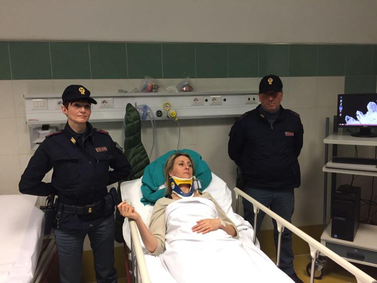 Il vicequestore aggiunto della Polizia di Stato Rita Sverdigliozzi all'ospedale Santo Spirito