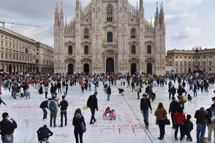 8 marzo: 'Pagina bianca' torna in Duomo a Milano contro violenza donne