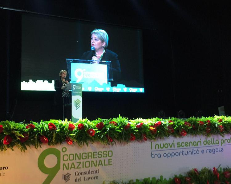 Marina Calderone presidente del Consiglio nazionale dell'Ordine dei consulenti del lavoro nel corso del suo intervento