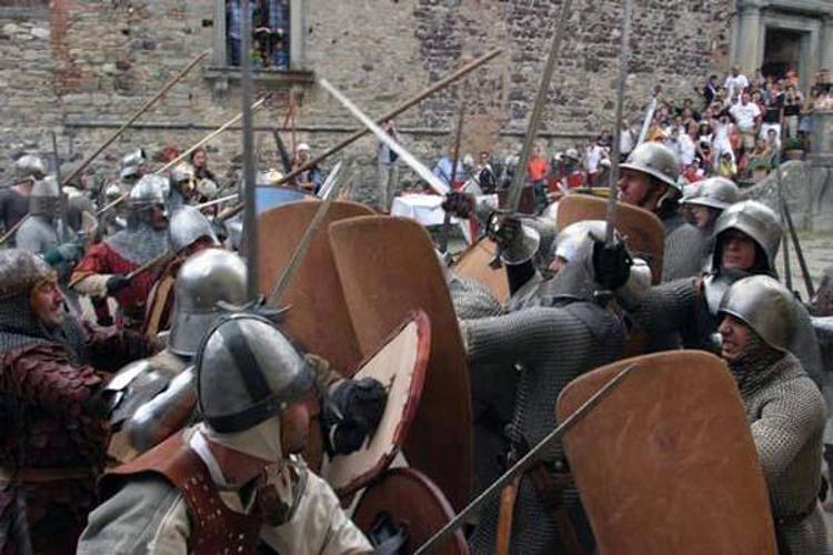 Turismo: a Lonato del Garda 'Cittadella in Festa' fra arti e mestieri medievali