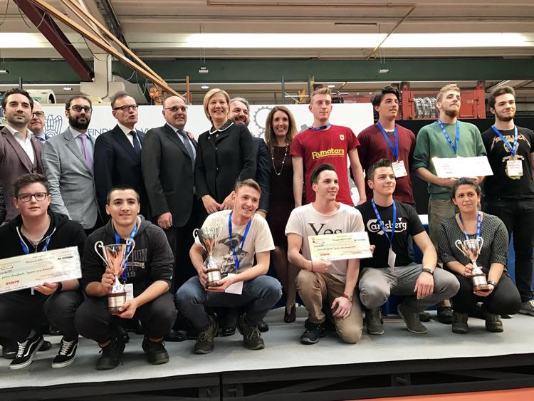 Veneto: Donazzan premia vincitori Olimpiadi della macchina utensile
