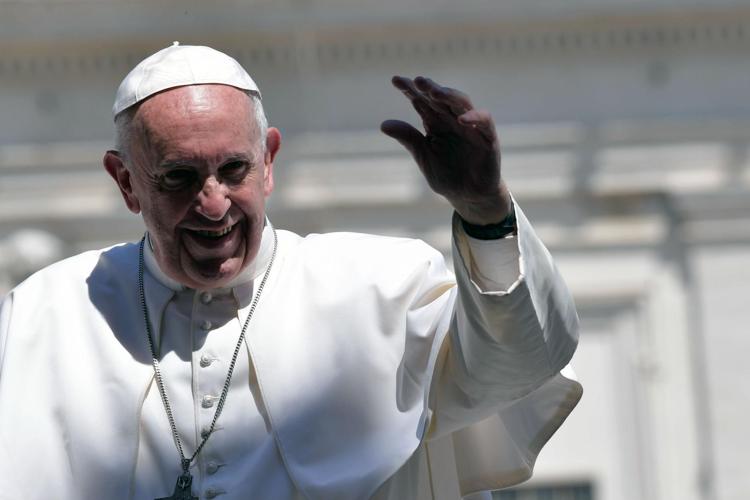 Pope urges Catholics to join him as 'pilgrims of hope and peace'