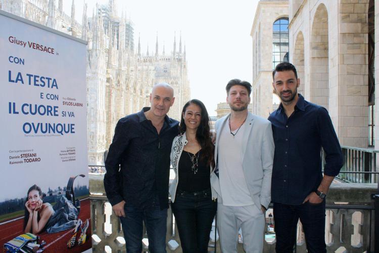 Teatro: Giusy Versace 'con la testa e con il cuore' al Manzoni di Milano