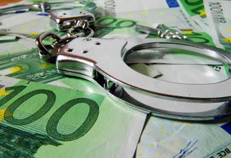 Varese, sindaco Lonate Pozzolo arrestato: corruzione e abuso d'ufficio