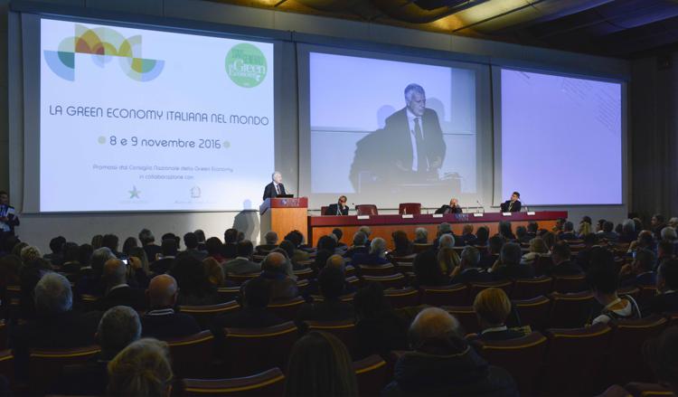 Fiere: Ecomondo 2017, la green economy in 200 convegni con 1000 esperti