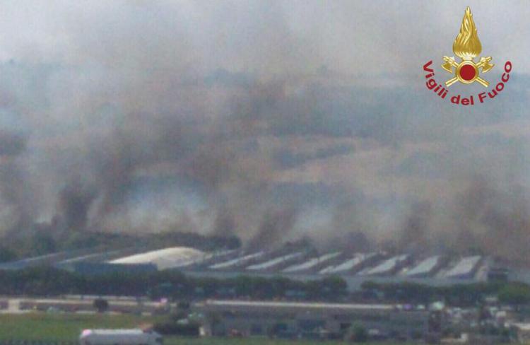 Incendio a Termoli, evacuata fabbrica Fiat